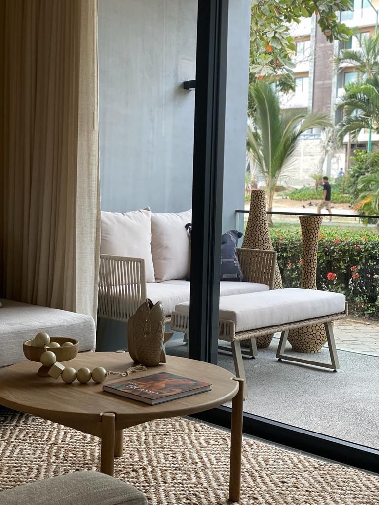 Kora Coffee Table